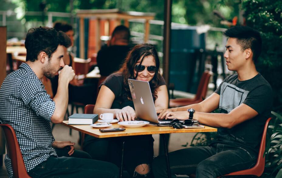 3個(gè)跡象表明你可能雇傭了史上最差的網(wǎng)頁(yè)設(shè)計(jì)師