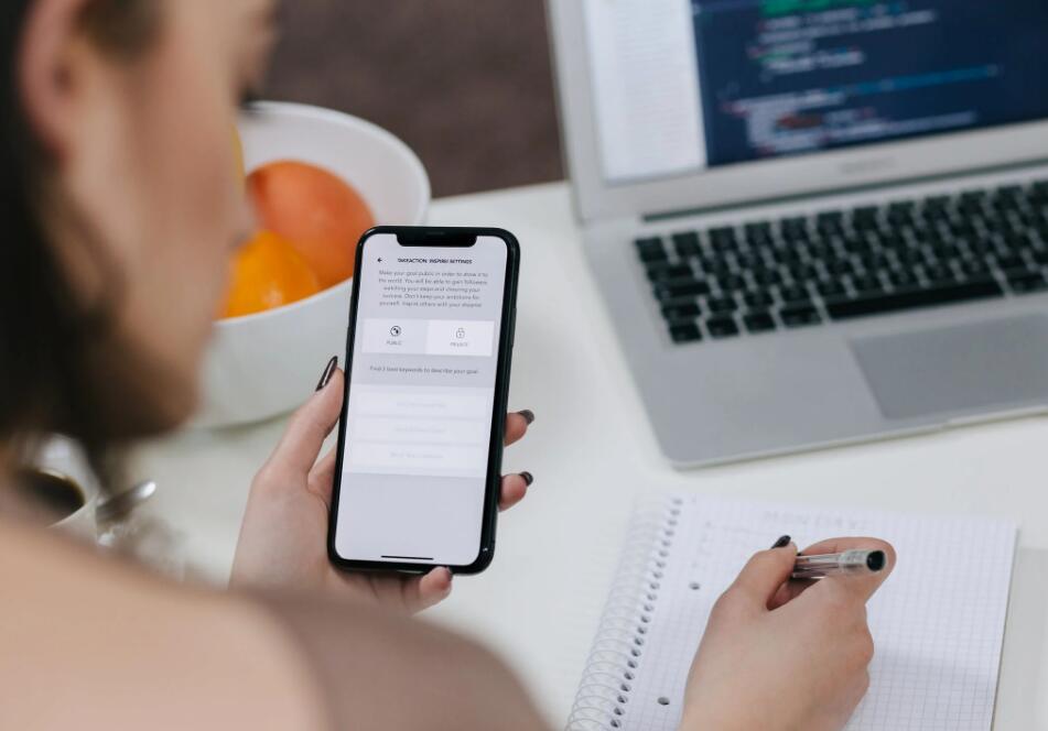 4種智能方法設(shè)計(jì)網(wǎng)站，實(shí)現(xiàn)即時(shí)搜索可見性